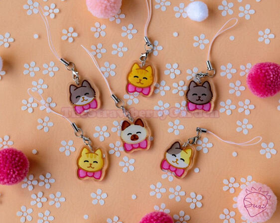 Cat phonecharms